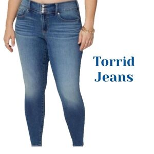 2‎ for $25
Torrid Women's Denim Skinny Jeans